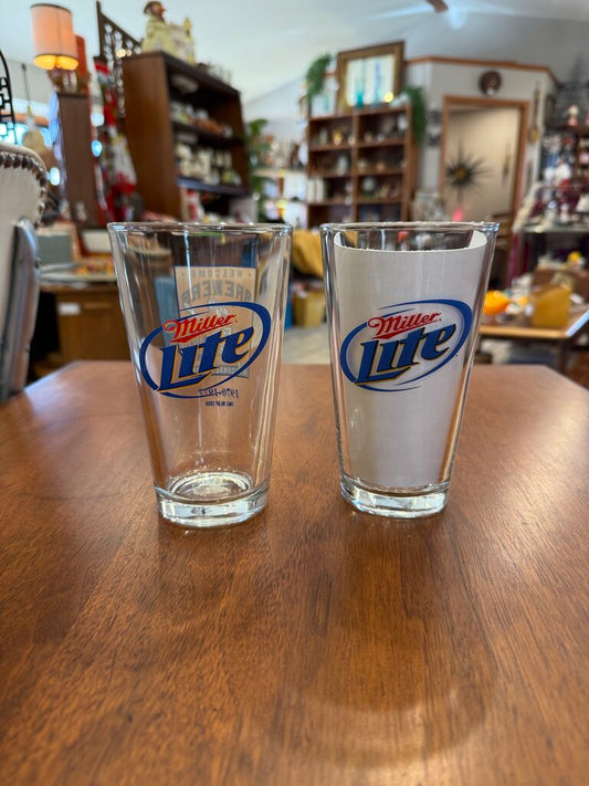 Milwaukee Brewers Inaugural Season Miller Lite Pint Glass (2008)