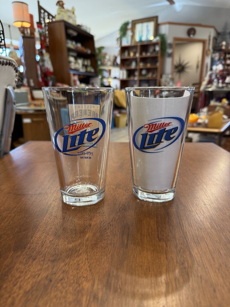 Milwaukee Brewers Inaugural Season Miller Lite Pint Glass (2008)