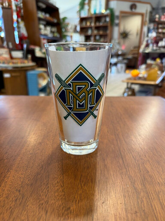 Vintage Milwaukee Brewers Miller Lite Pint Glass